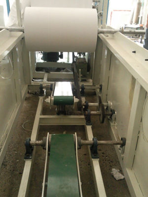 Größe PLC W Falten-225mm 1300sheets/Min Tissue Paper Maker