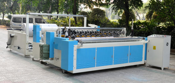 Plc-Steuergroße riesiges Rollentoiletten-Rolle, die Maschine herstellt