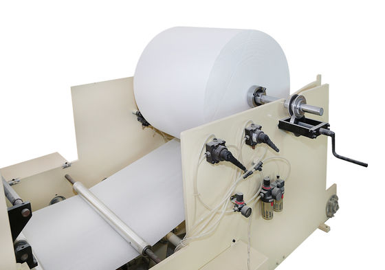 PrägungsSeidenpapier-Serviette der laminierungs-330mm, die Maschine herstellt