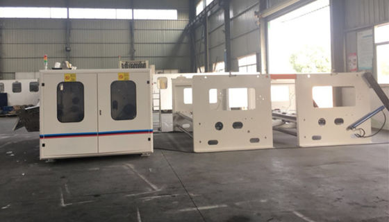 Plc-Wallboard-Rückspulentoiletten-Gewebe, das Stände der Maschinen-7.5KW 2 macht